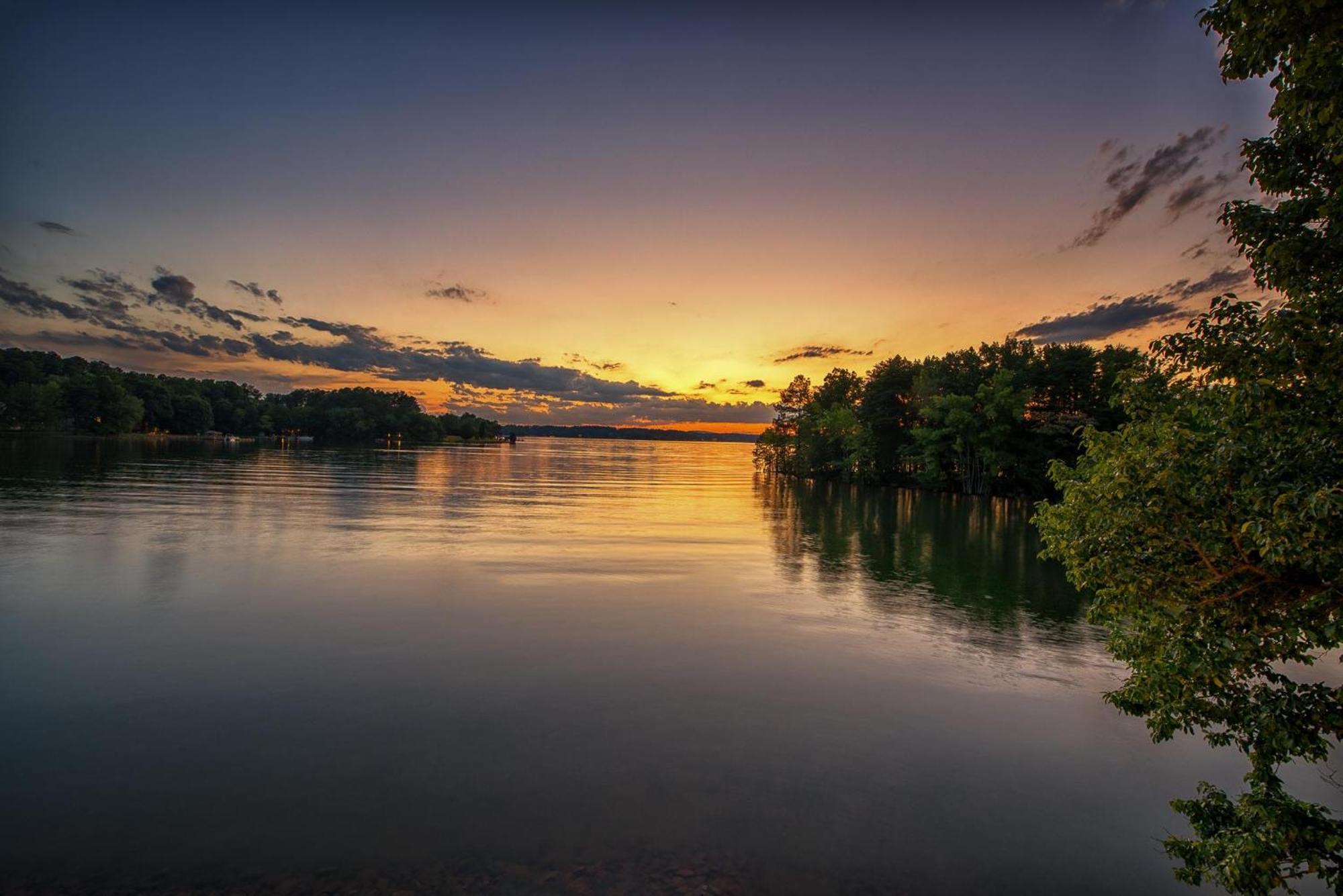 Lake Norman Hideaway Mooresville Exterior photo